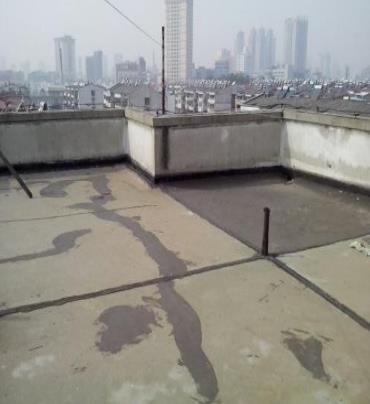 谢家集漏水维修 楼顶漏水是什么原因，楼顶漏水维修方法是什么?